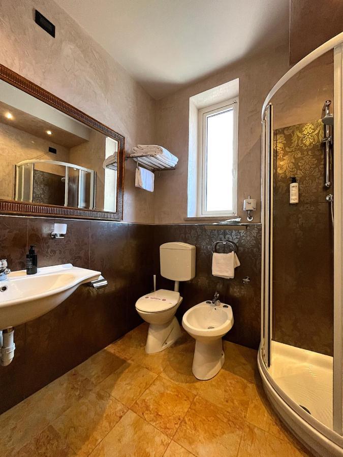 Hotel Regina Grado Luaran gambar