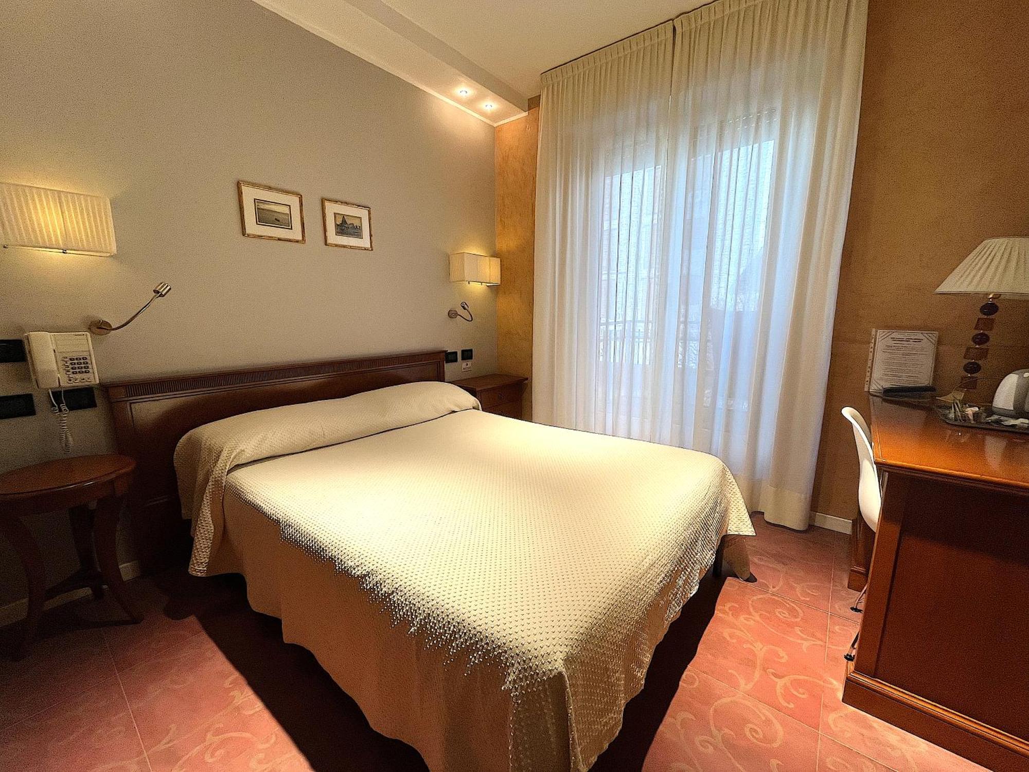 Hotel Regina Grado Bilik gambar