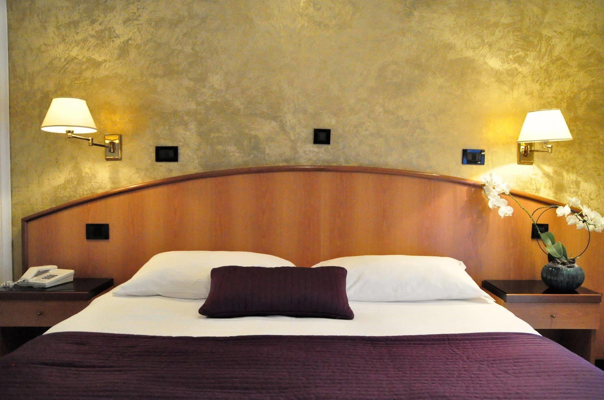 Hotel Regina Grado Luaran gambar